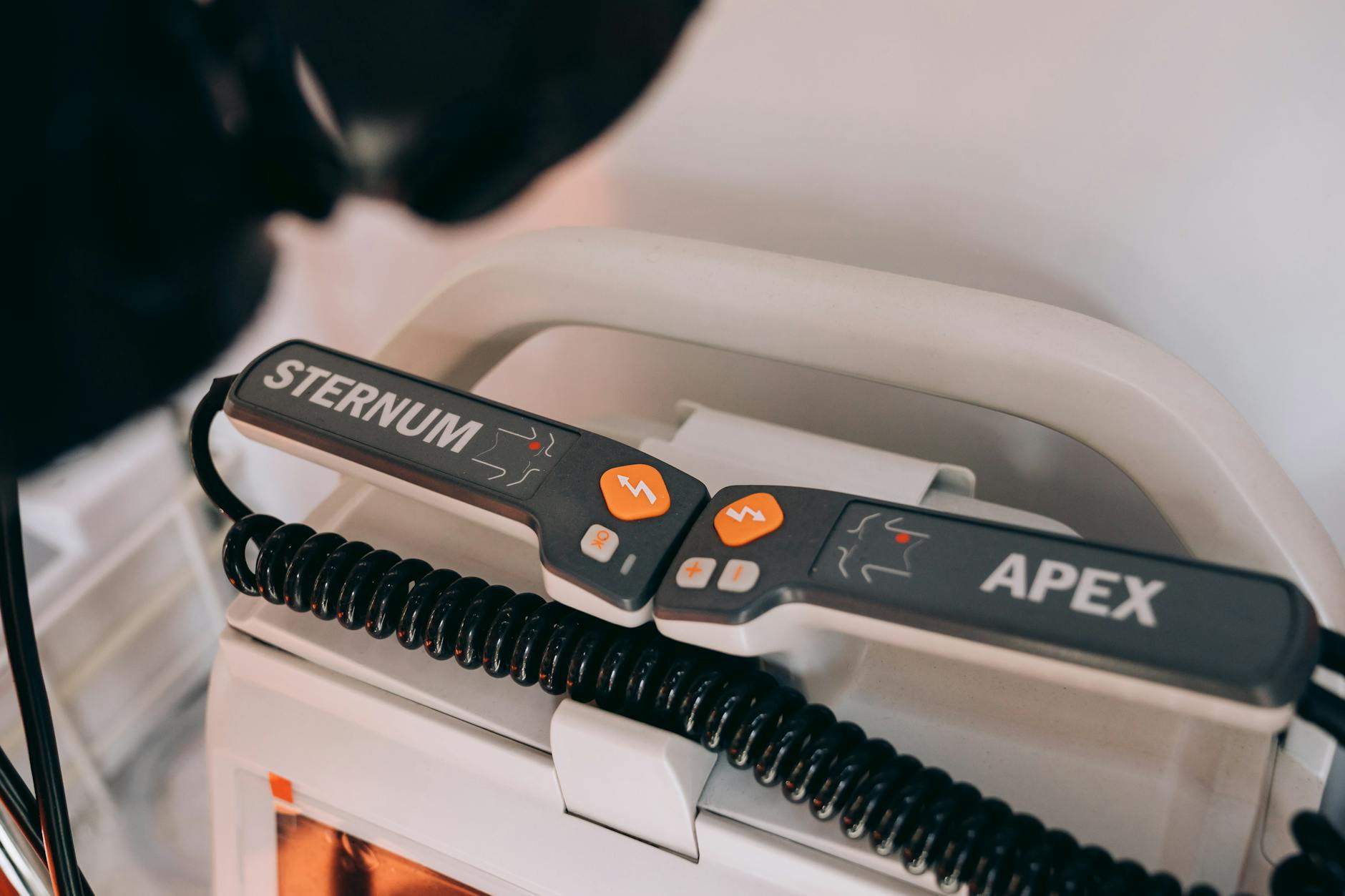 Guide pratique : comment les aed peuvent sauver des vies