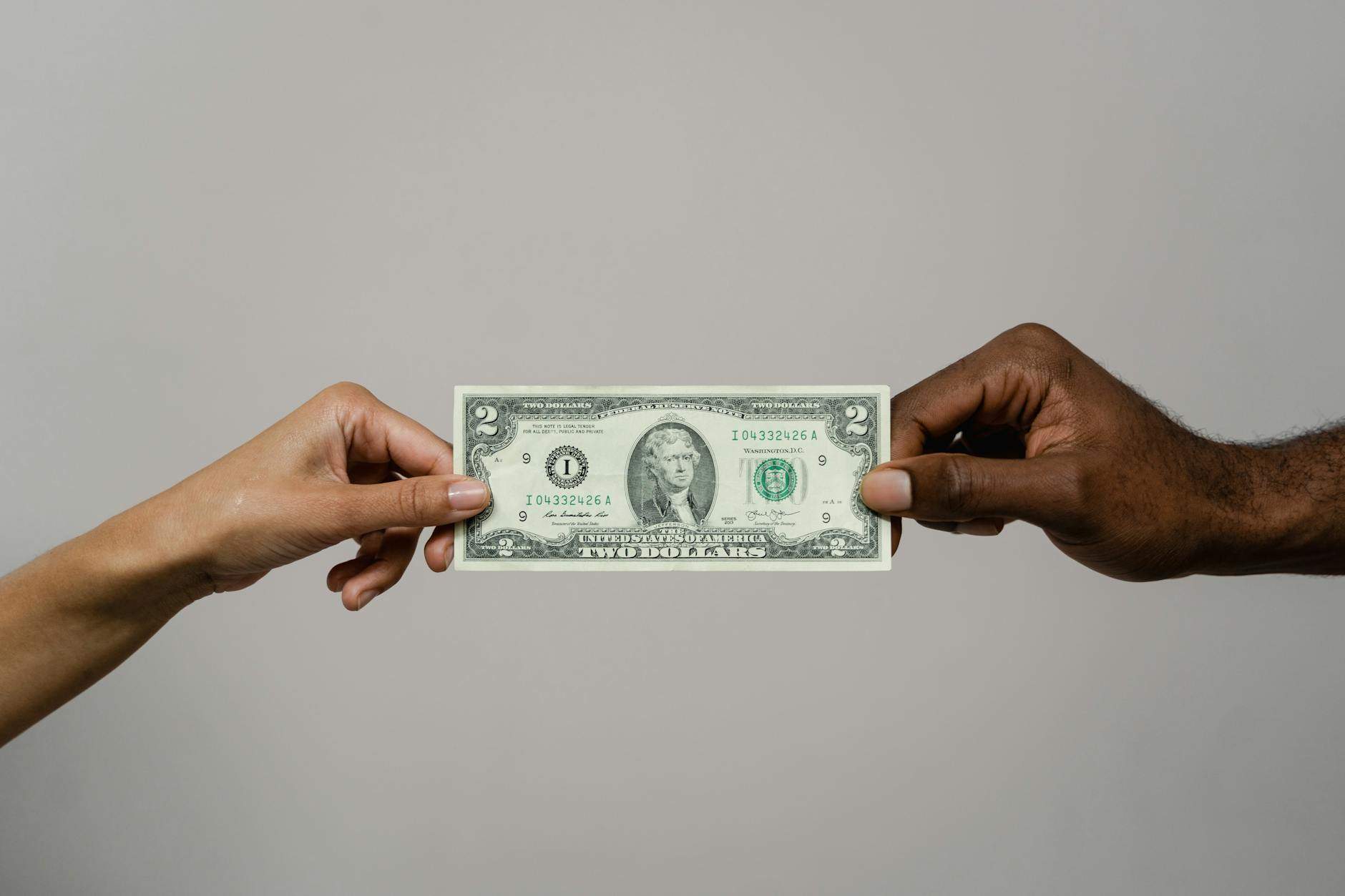 Salaire France : quelles disparités en 2023 ?